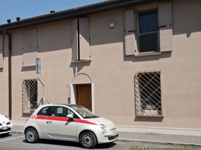 Archisio - Diletta Evangelisti - Progetto Edificio per residenza in centro storico con giardino