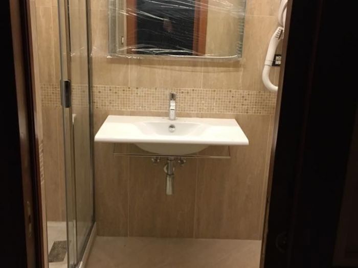 Archisio - Ea Works srl - Progetto Rinnovo bagni e illuminazione in provincia di roma