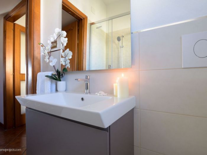 Archisio - Enviprojects - Progetto Rifacimento di due bagni