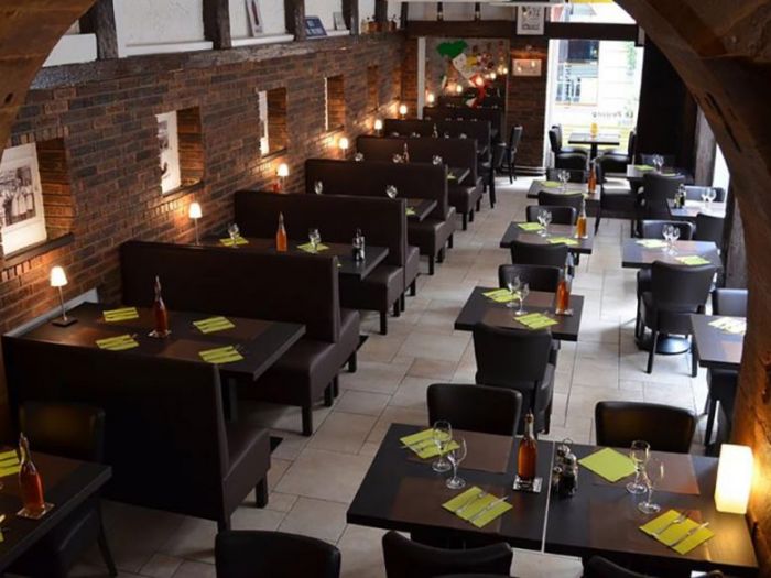 Archisio - Pfr Arredamentyi srl - Progetto Ristoranti in italia e allestero