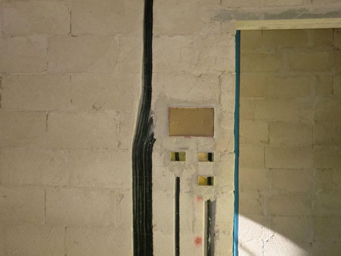 Archisio - Mp Impianti - Progetto Impianti elettrici per gli immobili e quadri per macchinari elettrici