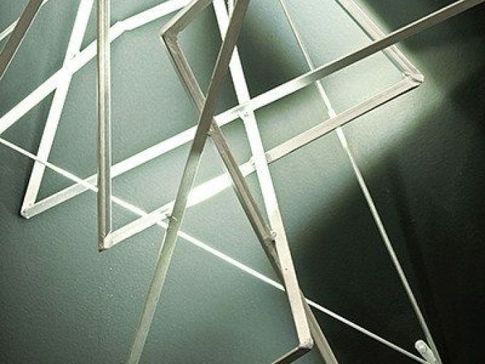 Archisio - Walter Bonanno Lighting Designer - Progetto Shangai - scultura luminosa parete