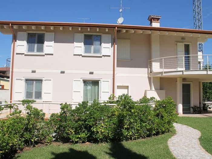 Archisio - Studio Massardi E Zubani - Progetto ResidenzialeVilla in nuvolento