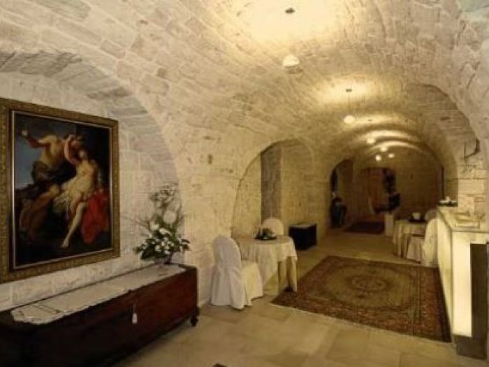 Archisio - Francesco Ruffini - Progetto Progetto direzione lavori e arredamento di un hotel prestigioso a ridosso della nota costa rocciosa di polignano a mare realizzato dagli architetti francesco ruffini e margherita quinto