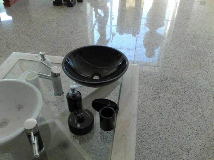 Archisio - Dellunto Marmi srl - Progetto Top per bagni e cucine