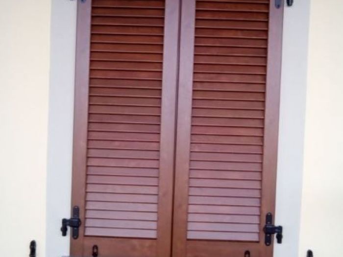 Archisio - Porte Basculanti Bonetalli Maurizio - Progetto Infissi