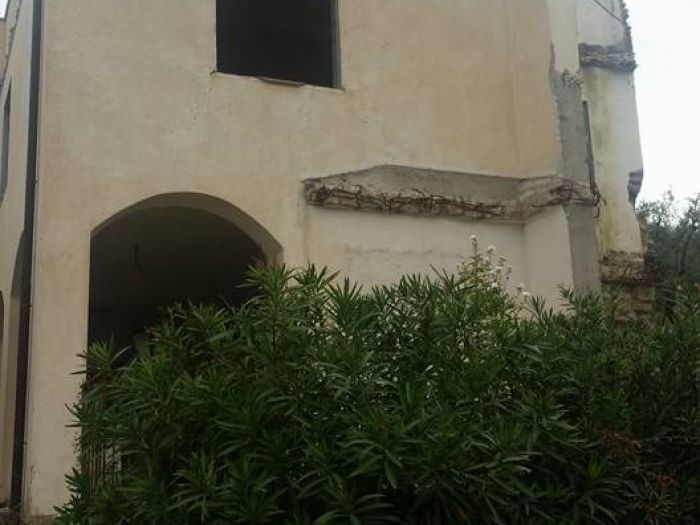 Archisio - Impresa Edile New Sogecon Srl - Progetto Ristrutturazione villa e redere