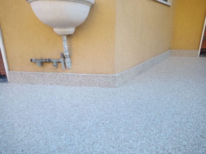 Archisio - Miky - Progetto Resine e carte da parati