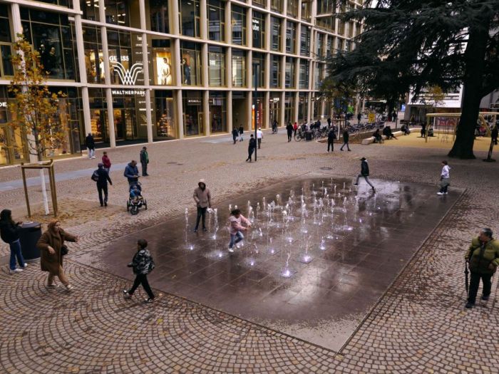 Archisio - Forme Dacqua - Progetto Fontana dinamica a pavimento waltherpark