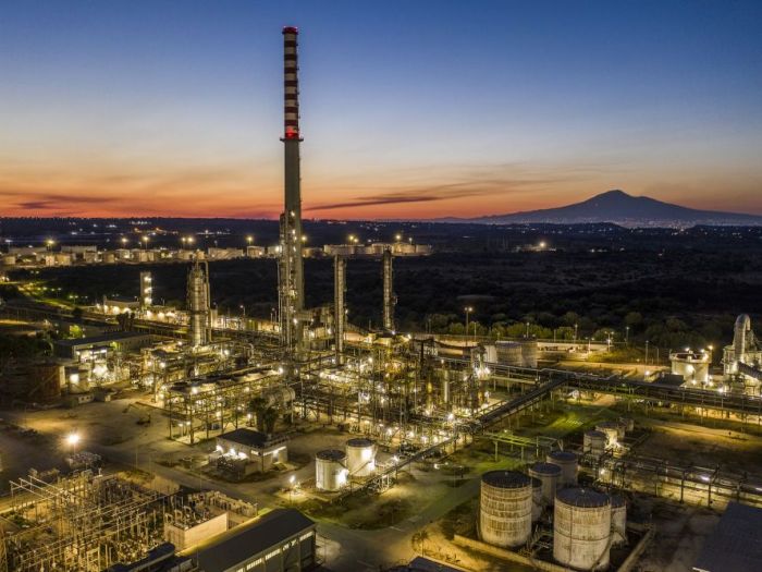 Archisio - Fabrizio Villa - Progetto Sasol industria e territorio