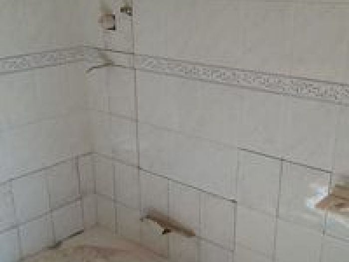 Archisio - Idraulico Ancona - Progetto Rimozione vasca con applicazione piatto doccia