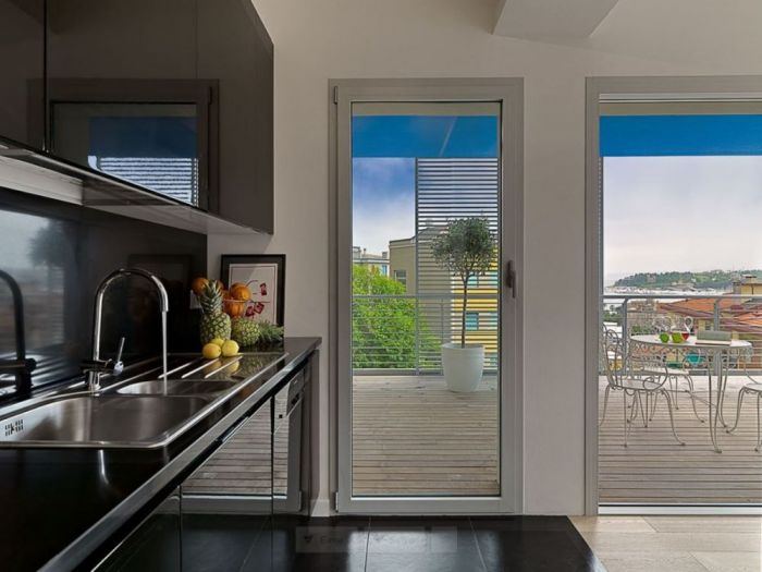 Archisio - Ariuvallino Architetti - Progetto Red yellow and blue