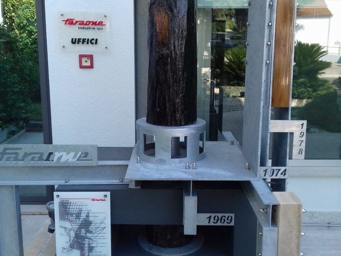 Archisio - Danilo Di Lorenzo Di Michele - Progetto Faraone industrie 40th anniversary iconic sculpture