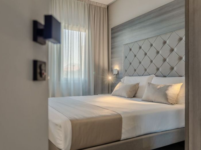 Archisio - Arianna Di Carlantonio Habitathomestaging - Progetto hotel concorde fotografia di interni