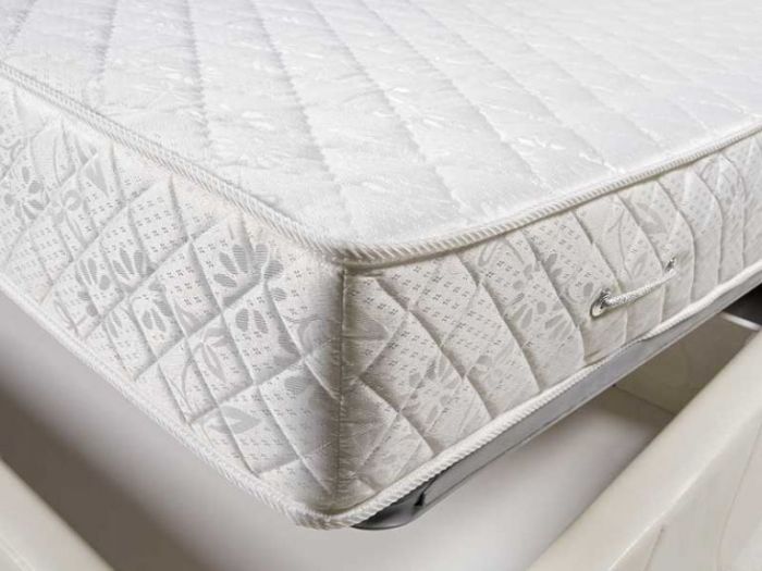 Archisio - Magniflex - Progetto Materassi impagliature