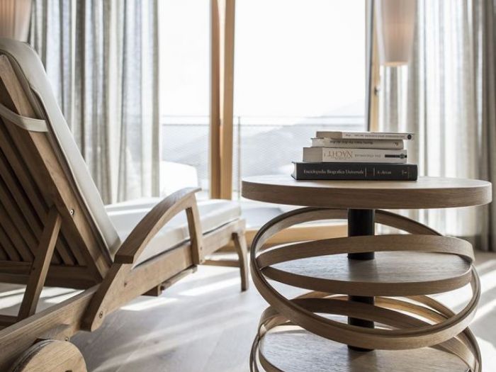 Archisio - Noa Network Of Architecture - Progetto Hubertus oscillante tra cielo e terra