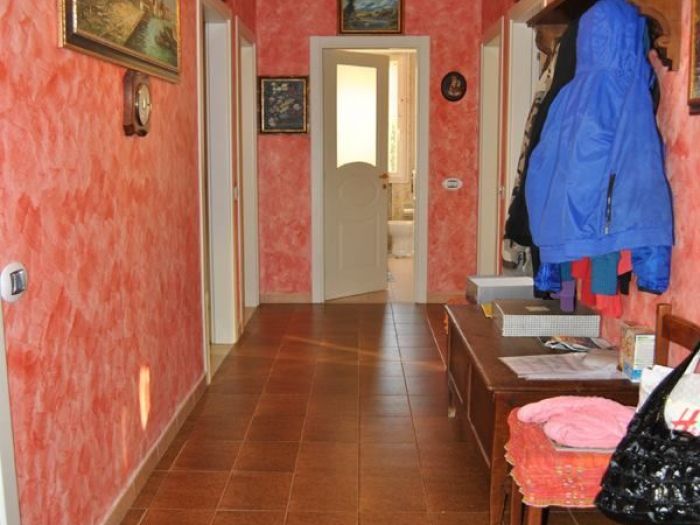 Archisio - Homeswitchome - Progetto Home staging - villa in vendita quattro castella re