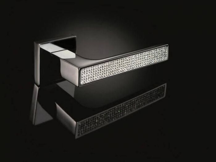 Archisio - Iev Ristrutturazioni Impresa Individuale - Progetto Porte e maniglie swarovski