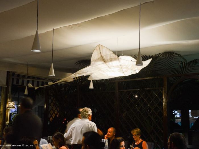 Archisio - Stefano Costantino - Progetto Acquario luminoso allinterno di un ristorante