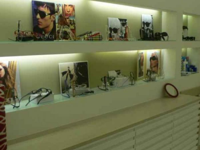 Archisio - Studio Antepost - Progetto Negozio ottica mestre