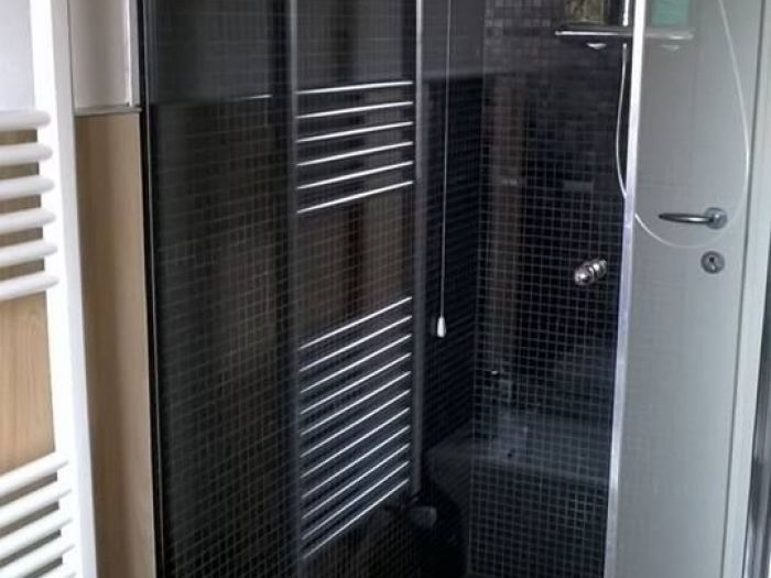 Archisio - Vetreria Cambi - Progetto Box doccia