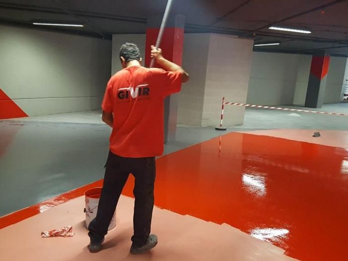 Archisio - Givir Sistemi In Resina Impresa Edile Civile E Industriale - Progetto Soluzioni per impianti sportivi ed aree di gioco parking via giulia - roma sistemi in multistrato sistemi per campi sportivi con supporto in asfalto