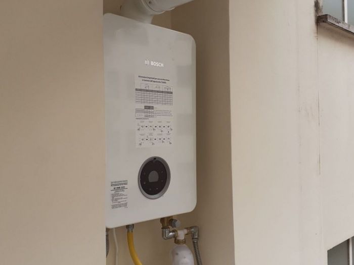 Archisio - Mani Srl Ristrutturazini - Progetto Ristrutturazione zone servizi appartamento roma zona montagnola