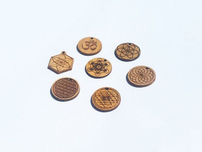 Archisio - Flowringcreations - Progetto Ciondolicollane