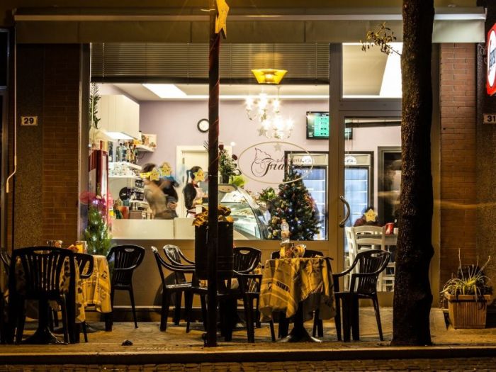 Archisio - Gianluca Bernardini - Progetto Pasticceria franci