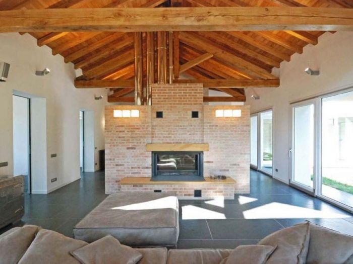 Archisio - Roberto Silvestri - Progetto Tetto in legno pietra e mattoni a vista