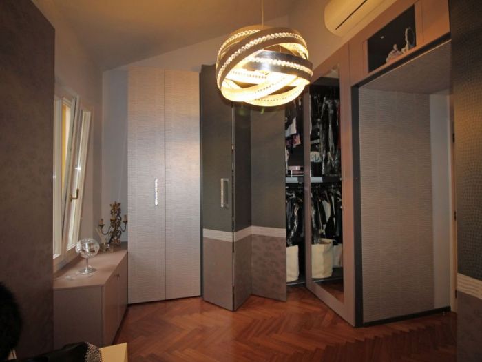 Archisio - Diletta Evangelisti - Progetto Appartamento in centro storico con uno stile luxury sobrio ed elegante