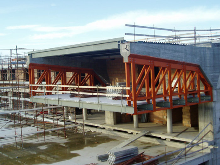 Archisio - Imaf srl - Progetto Prodotti industriali cabine insonorizzate cancelli scale facciate continue infissi nastri in alluminio produzioni speciali strutture in acciaio tettoie e pensiline