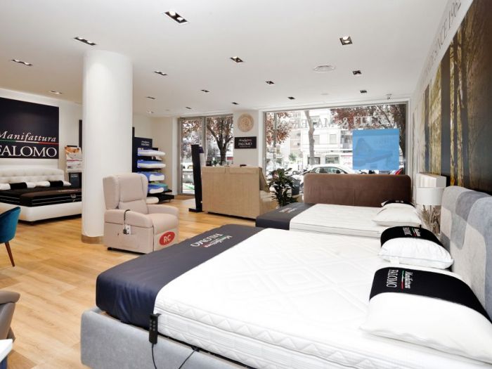 Archisio - Manifattura Falomo - Gregorio Vii - Progetto Manifattura falomo store Gregorio vii