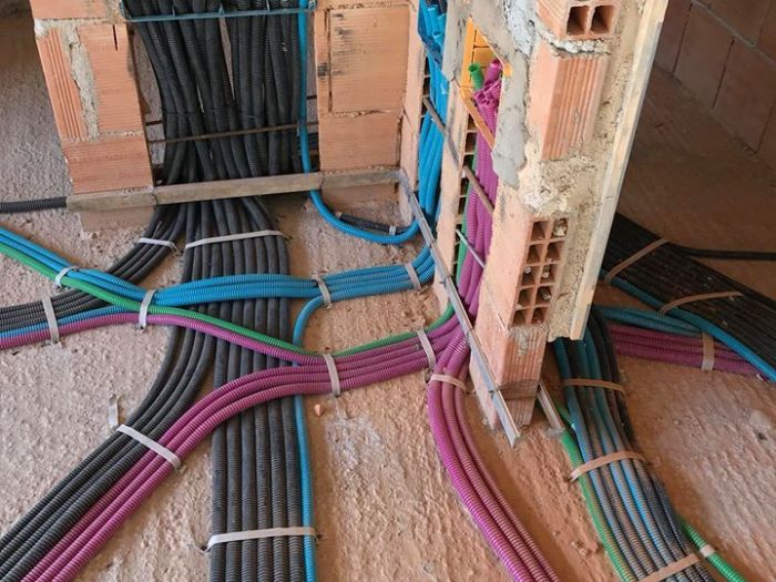 Archisio - Futur Elettric Impianti - Progetto Installazione impianto elettrico