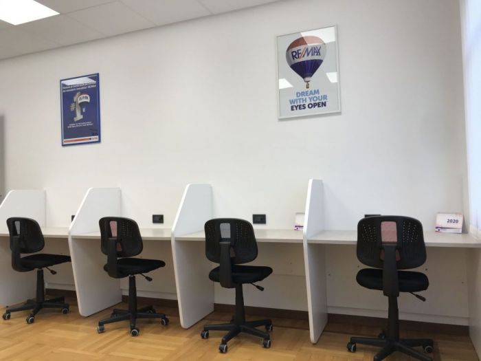 Archisio - Imetallici Di Taverna Andrea Taverna - Progetto Ufficio call-center remax