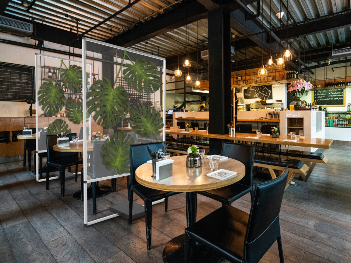 Archisio - Jupiter International srl - Progetto Tra distanza e libert di espressione nuovi pannelli divisori made in vg