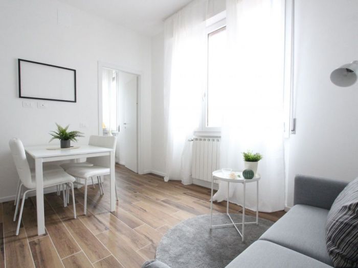 Archisio - Alessandra Ciancio - Progetto Allestimento per vendita bilocale