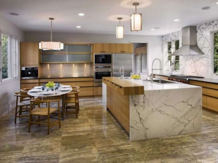 Archisio - Marmi Di Carrara - Progetto Cucine