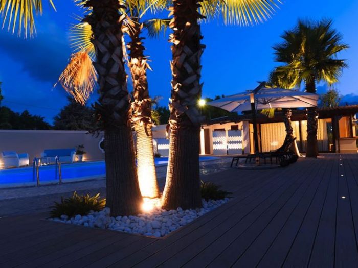 Archisio - Raffaele Carrella - Progetto Villa monofamiliare con piscina