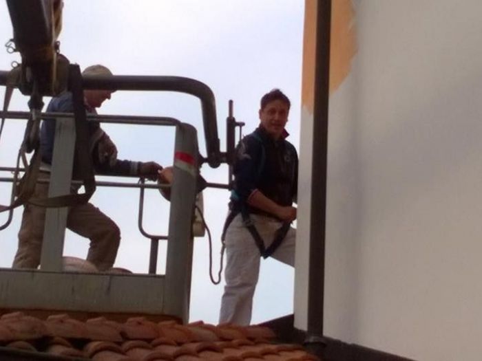 Archisio - Gmd Di Meola Giuseppe - Progetto Tinteggiatura di pareti interne ed esterne Lucidatura di pavimenti in marmo granito terrazzo granigliaTrattamento cotto gres e parquet