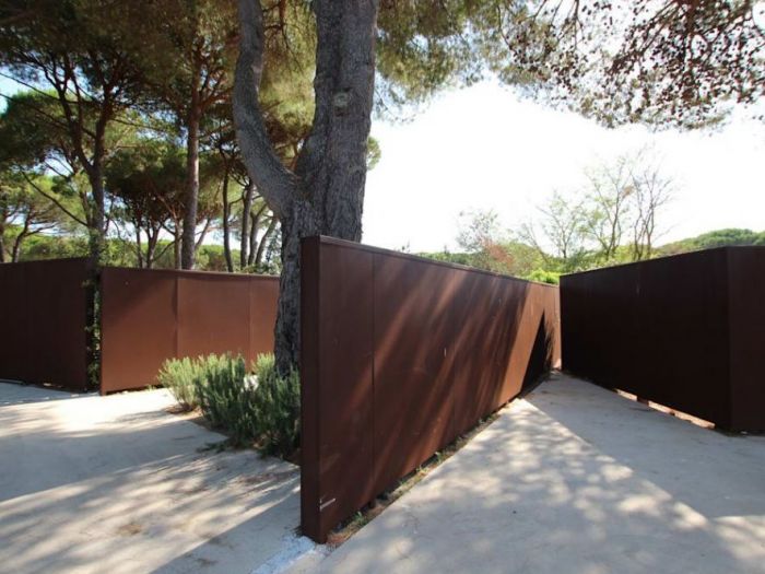 Archisio - Architectural Make Up - Progetto The gate roccamareArch massimo viti arch francesca amore