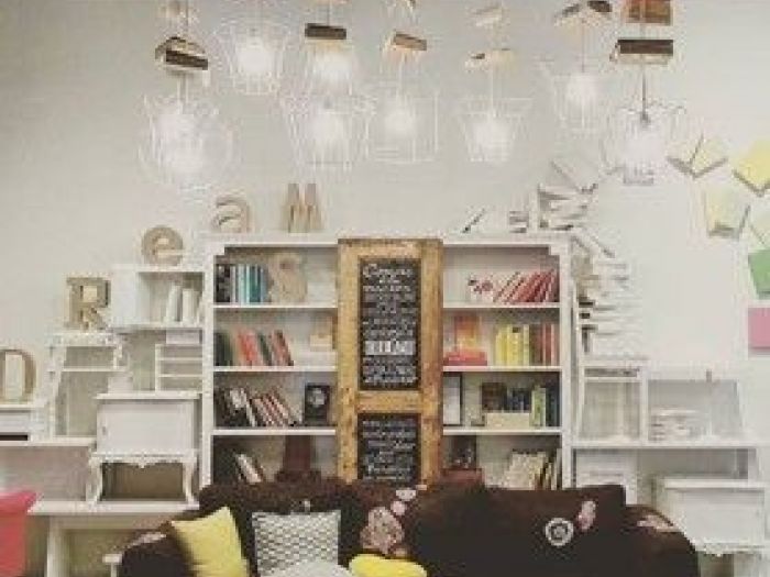 Archisio - Bebdecor - Progetto Allestimento scenografico show room zodio