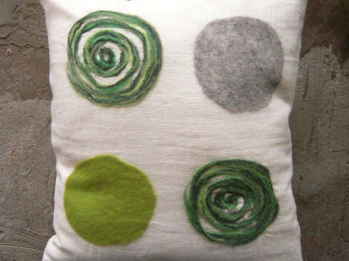 Archisio - Elena Kihlman Disegna E Produce Tessuti Darredamento Accessori Per Arredamenti - Progetto Cuscini decorativi