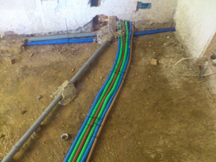 Archisio - Alessandro Lai Impresa Edile - Progetto Manutenzione impianti idraulici e pronto intervento impianti termoidraulici schermature idrauliche e rifacimento bagni