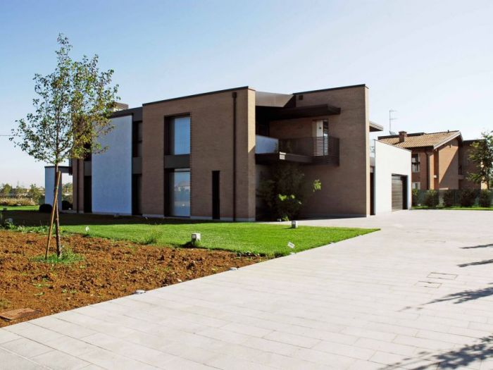 Archisio - Monia Alberici - Progetto Villa con piscina