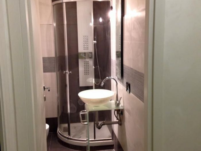 Archisio - Ea Works srl - Progetto Rinnovo bagni e illuminazione in provincia di roma