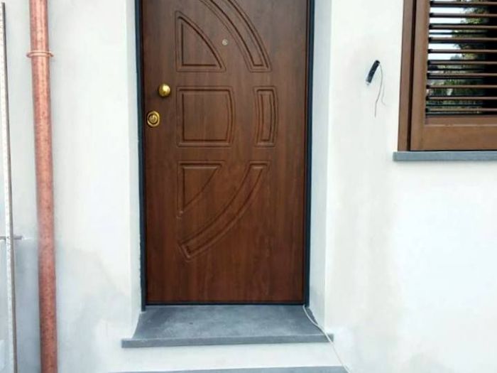 Archisio - Sa Ventana Infissi - Progetto Portoni e scorrevoli