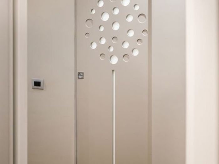 Archisio - Romindesign - Progetto Arredo bagno con porte amato soffio