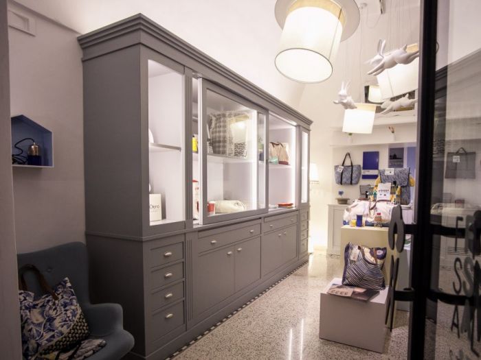 Archisio - Francesco Consoli - Progetto Concept store per lazienda fiori stesi al sole