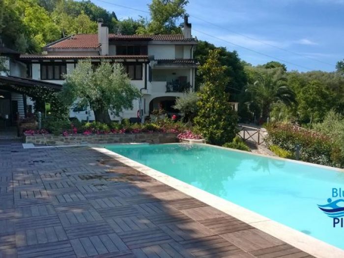 Archisio - Blue River Piscine - Progetto Piscine